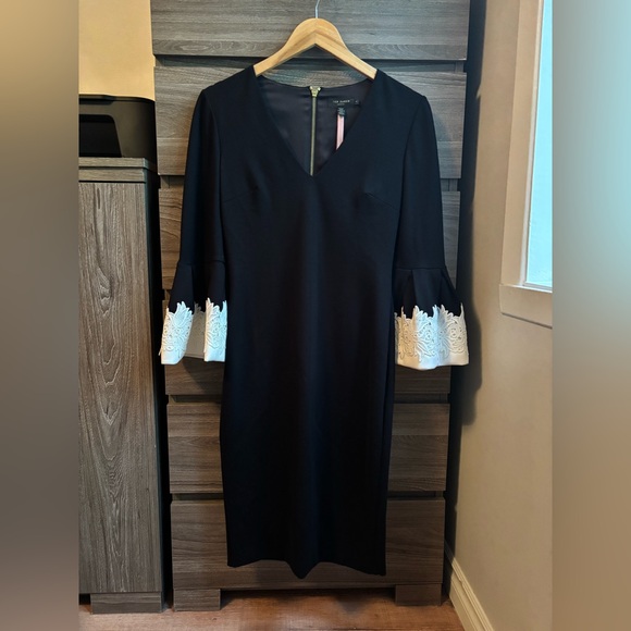 Ted Baker London Rastel Sheath V-Neck Knee Length Black Dress Size 1 - Picture 4 of 6